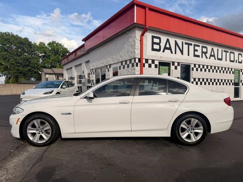 Used 2013 BMW 528i xDrive Sedan AWD/4WD image 2