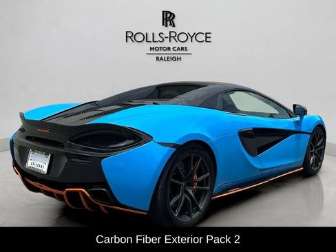 Used 2018 McLaren 570S Spider image 5