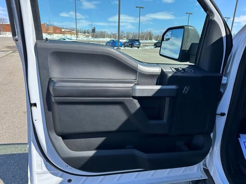 Used 2016 Ford F150 XLT w/ Equipment Group 302A Luxury image 11