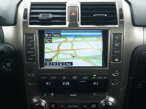 Used 2021 Lexus GX 460 Luxury w/ Accessory Package image 15