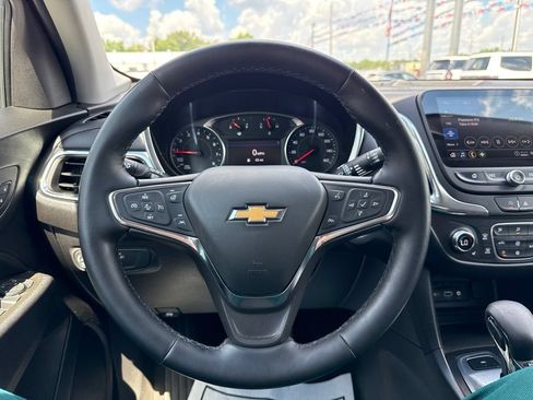 Used 2024 Chevrolet Equinox LT AWD/4WD image 13