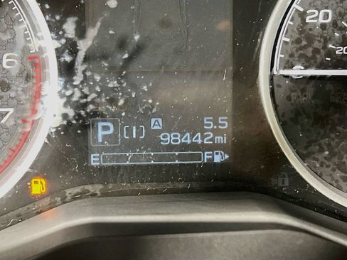 Used 2024 Subaru Forester Premium AWD/4WD image 11