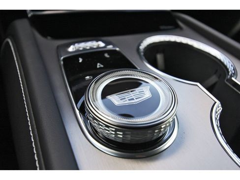 New 2027 Cadillac Vistiq Luxury AWD/4WD image 21