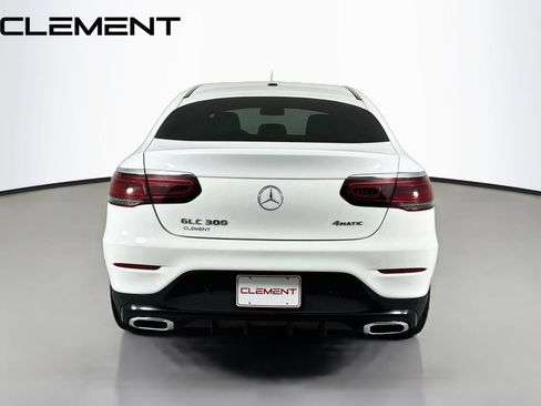 Used 2023 Mercedes-Benz GLC 300 4MATIC Coupe image 8