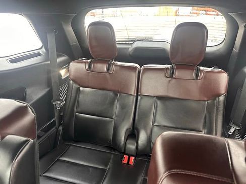 Used 2022 Ford Explorer Platinum w/ Equipment Group 601A image 31