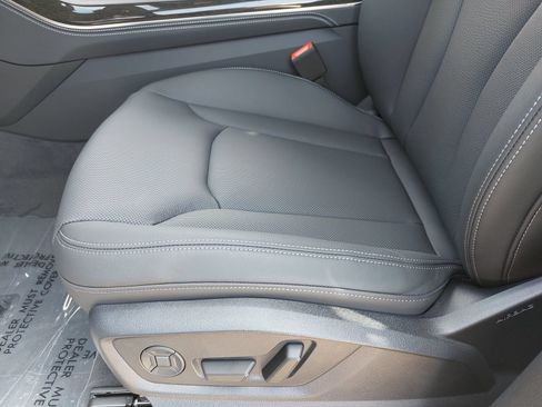 New 2026 Audi Q8 Premium Plus AWD/4WD image 32