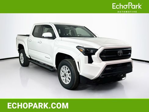 Used 2025 Toyota Tacoma SR5 RWD image 1