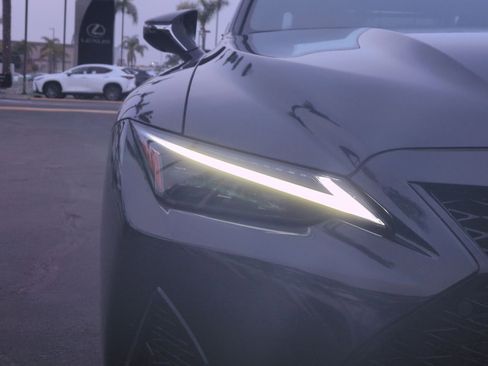 Used 2023 Lexus IS 500 image 11