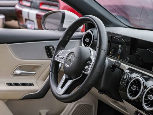 Used 2019 Mercedes-Benz A 220 image 15