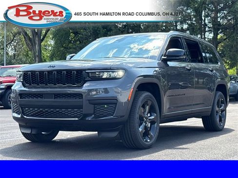 New 2025 Jeep Grand Cherokee L Altitude image 10