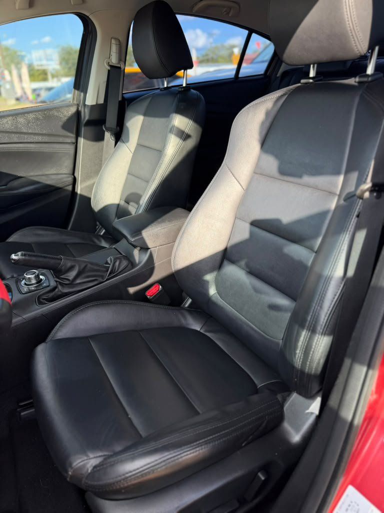 Used 2014 MAZDA MAZDA6 Touring w/ Touring Technology Package FWD image 13