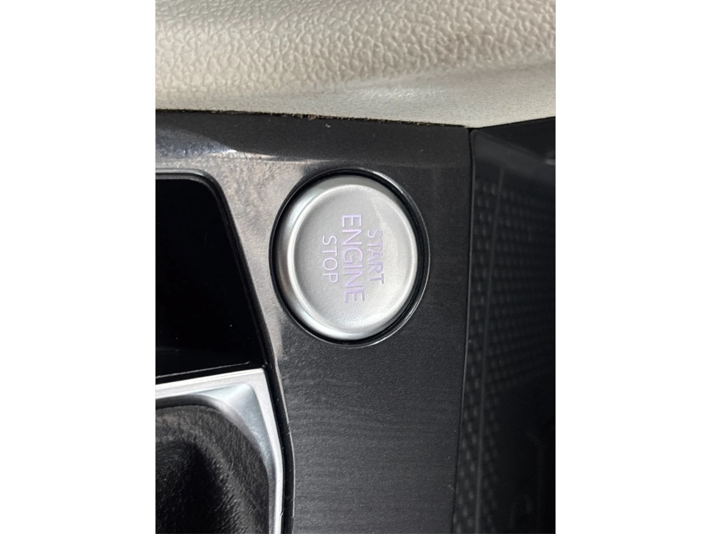 Used 2022 Volkswagen Tiguan SEL R-Line AWD/4WD image 38