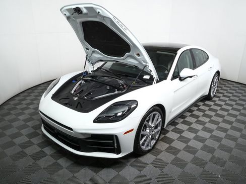 New 2026 Porsche Panamera 4 image 35