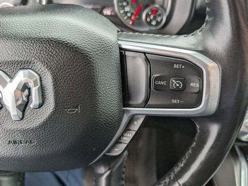 Used 2022 RAM 1500 Laramie AWD/4WD image 14
