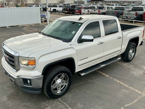 Used 2015 GMC Sierra 1500 SLT w/ SLT Crew Cab Value Package image 5