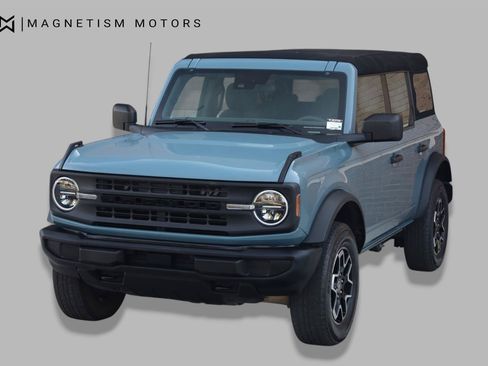 Used 2023 Ford Bronco 4-Door AWD/4WD image 5