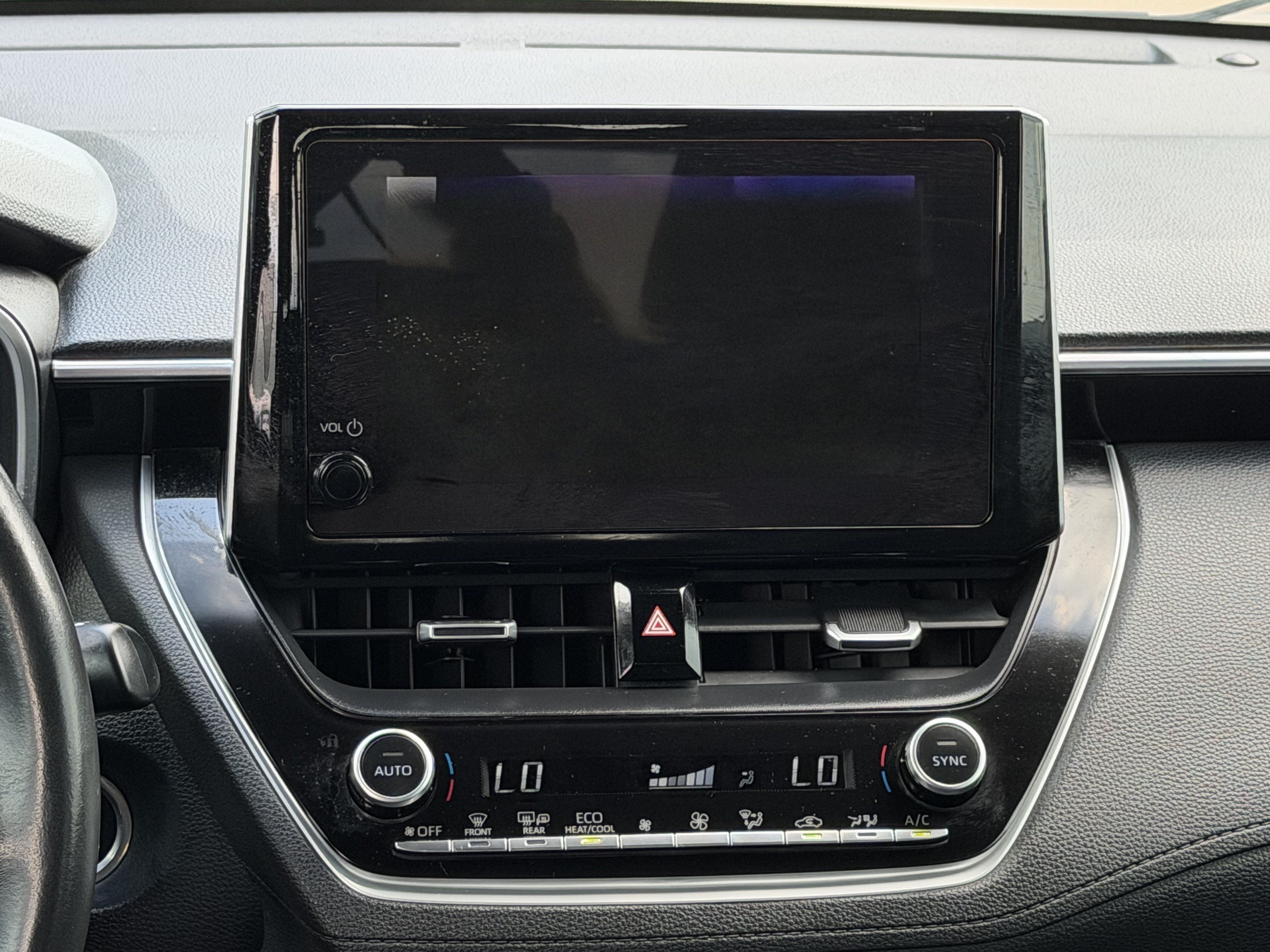 Used 2023 Toyota Corolla Cross AWD Hybrid w/ Convenience Package image 16