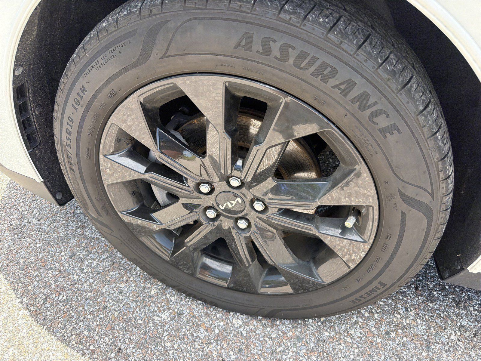 Used 2024 Kia Carnival SX FWD image 10