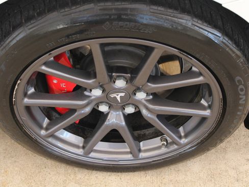 Used 2018 Tesla Model 3 Long Range image 24