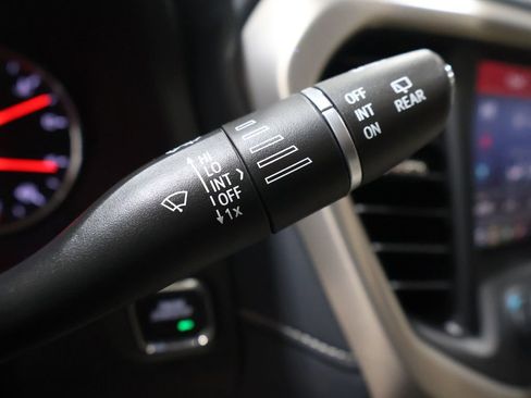 Used 2022 GMC Acadia Denali w/ Denali Ultimate Package image 45