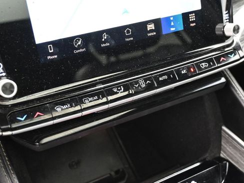 Used 2022 Jeep Wagoneer Series III w/ Premium Group I image 20