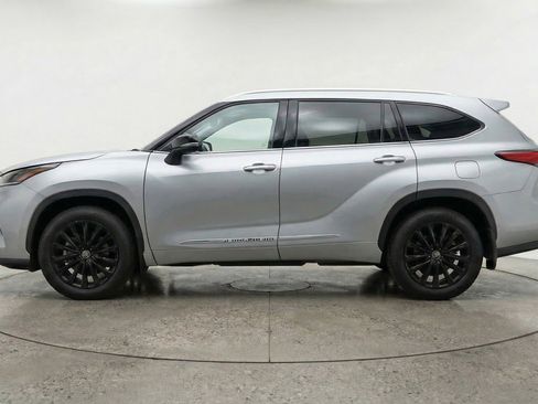 Used 2025 Toyota Highlander XSE image 5