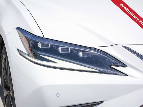Used 2022 Lexus ES 350 F Sport w/ Accessory Package 2 FWD image 4