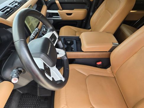 Used 2023 Land Rover Defender 130 First Edition AWD/4WD image 18