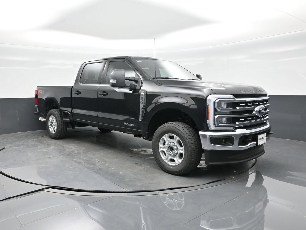 New 2026 Ford F250 XLT w/ XLT Premium Package AWD/4WD image 16