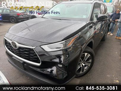 Used 2022 Toyota Highlander XLE