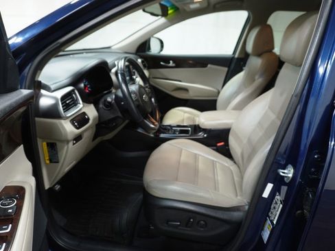 Used 2017 Kia Sorento FWD w/ LX Convenience Package image 7