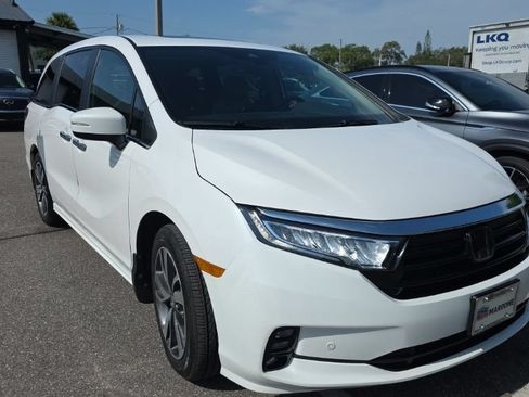 Used 2024 Honda Odyssey Touring image 5