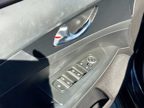 Used 2021 Kia Forte GT-Line FWD image 17