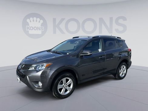 Used 2013 Toyota RAV4 XLE AWD/4WD image 1