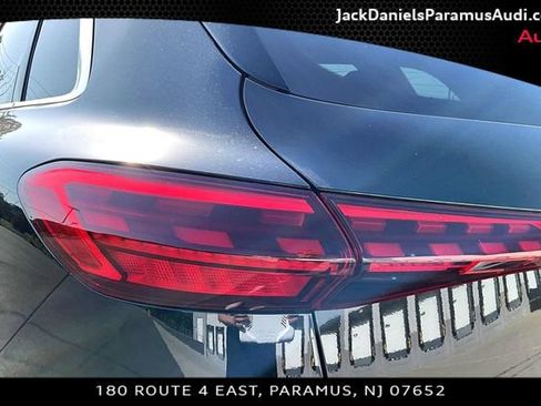 Used 2025 Audi Q5 Premium w/ Convenience Package AWD/4WD image 22