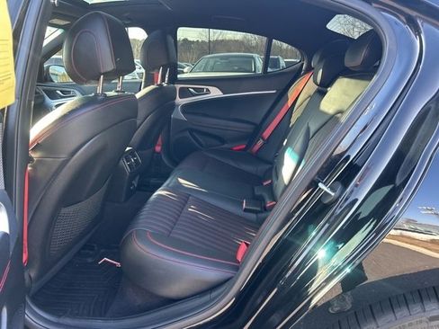 Used 2023 Genesis G70 2.0T w/ Sport Prestige Package image 10