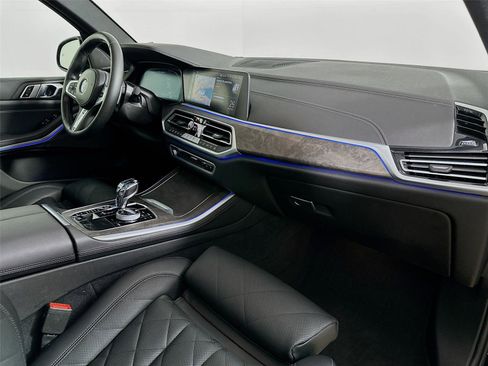 Certified 2023 BMW X5 M50i w/ Executive Package image 31