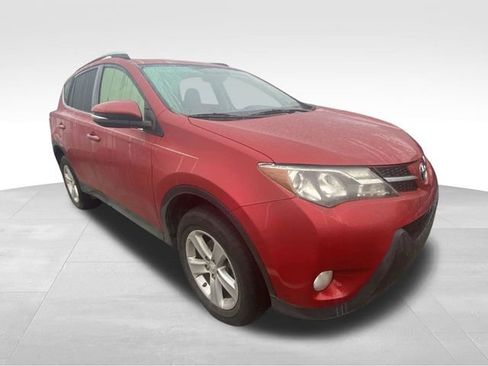 Used 2013 Toyota RAV4 XLE image 16