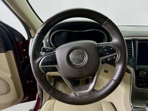 Used 2018 Jeep Grand Cherokee Overland image 13