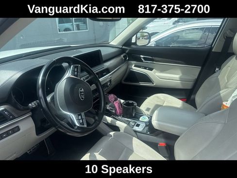 Used 2020 Kia Telluride SX w/ Towing Package image 3