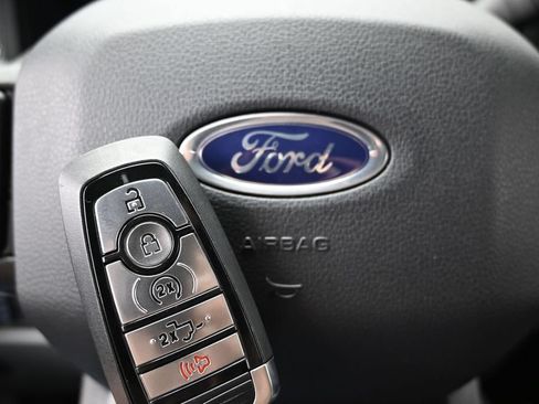 New 2026 Ford F250 XLT w/ XLT Premium Package AWD/4WD image 45