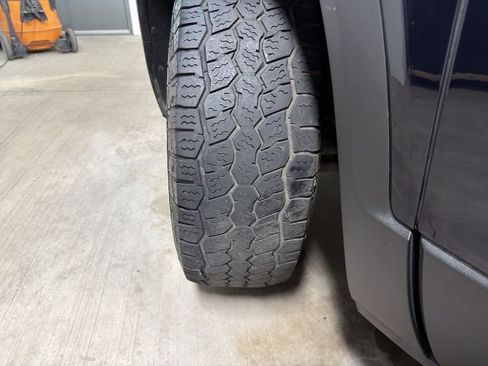 Used 2021 GMC Acadia AT4 w/ Trailering Package AWD/4WD image 28