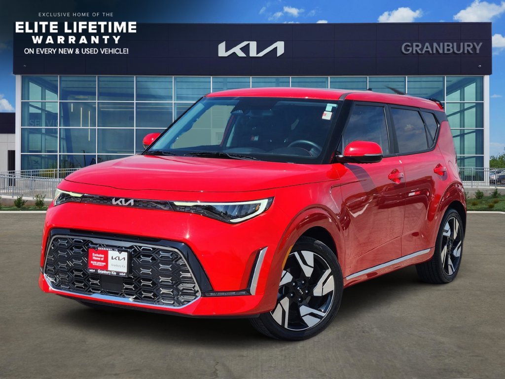 Used 2025 Kia Soul GT-Line w/ GT-Line Technology Package FWD image 1