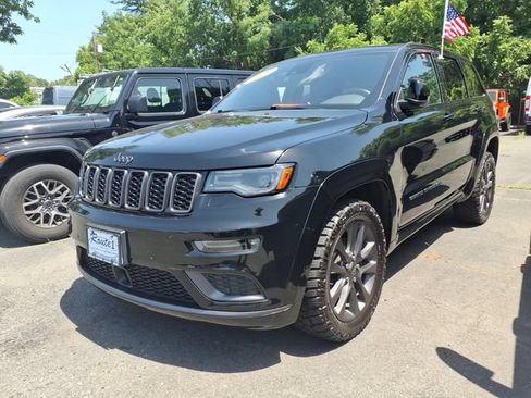 Used 2019 Jeep Grand Cherokee High Altitude AWD/4WD image 5