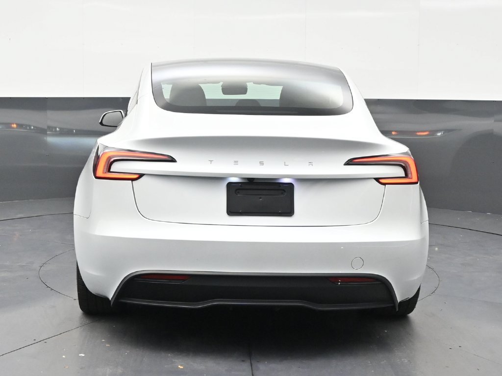 Used 2025 Tesla Model 3 Long Range RWD image 4