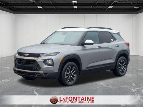 Certified 2023 Chevrolet TrailBlazer ACTIV w/ Sun and Liftgate Package AWD/4WD image 1