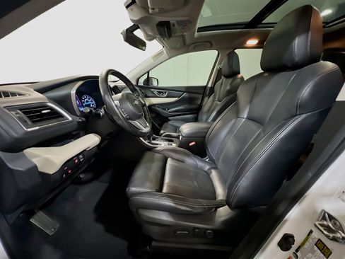 Used 2019 Subaru Ascent Limited AWD/4WD image 16