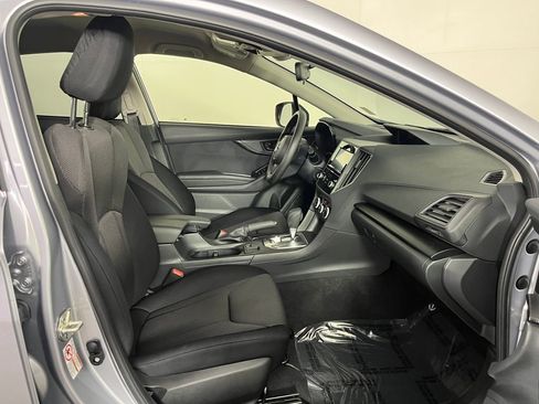 Used 2020 Subaru Crosstrek 2.0i image 17