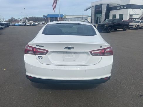 Used 2024 Chevrolet Malibu LT w/ Sport Edition image 4