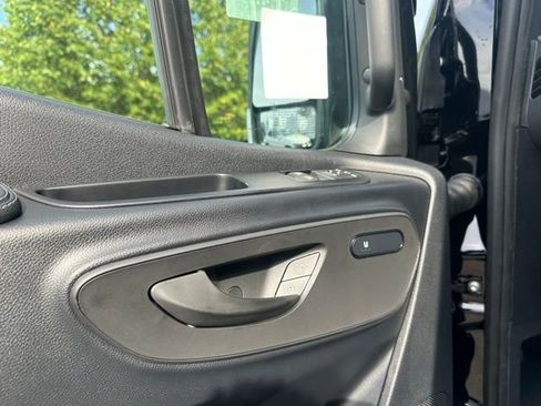 Used 2026 Mercedes-Benz Sprinter 2500 image 12